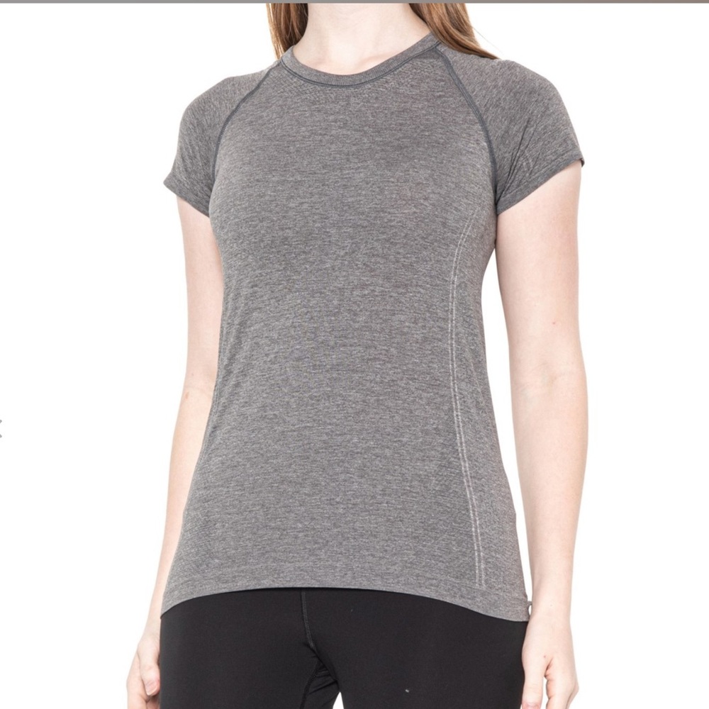 Spanx Large Lamn Seamless T-Shirt - Short Sleeve